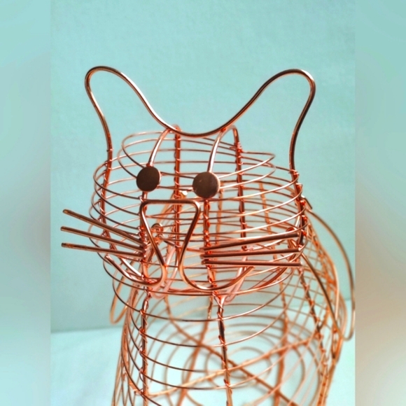 Cooper Wire Shaped Cat Basket with Handles NWOT Tag - Picture 6 of 6